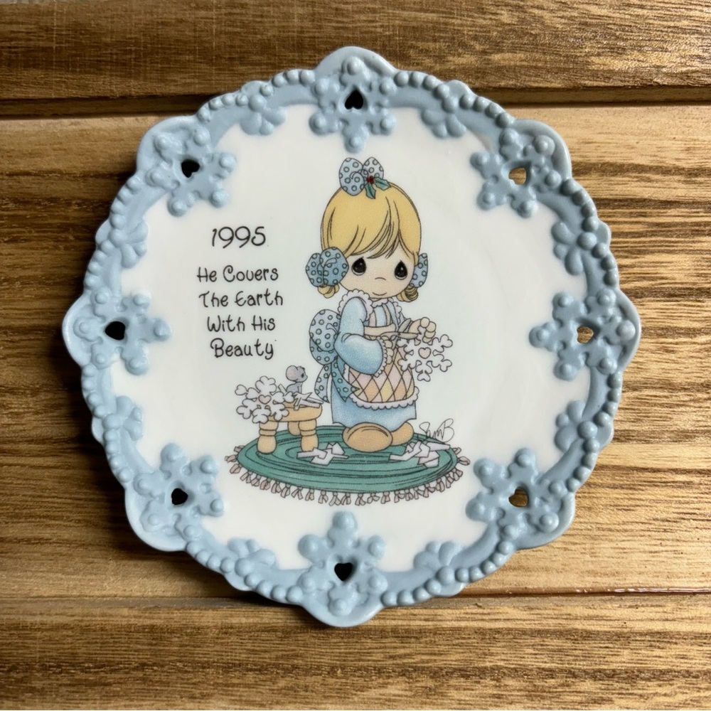 1995 Precious Moments Mini Decorative Plate